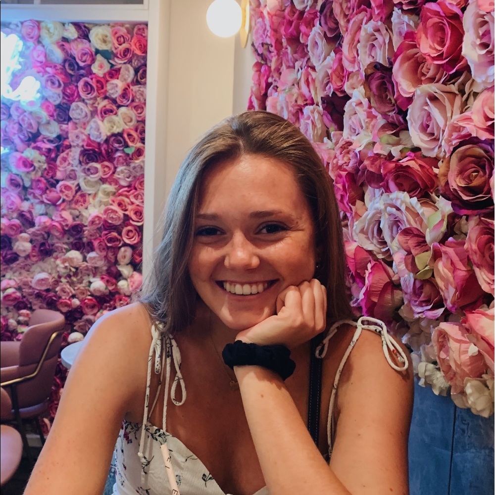 Meet your Posher, Kelly